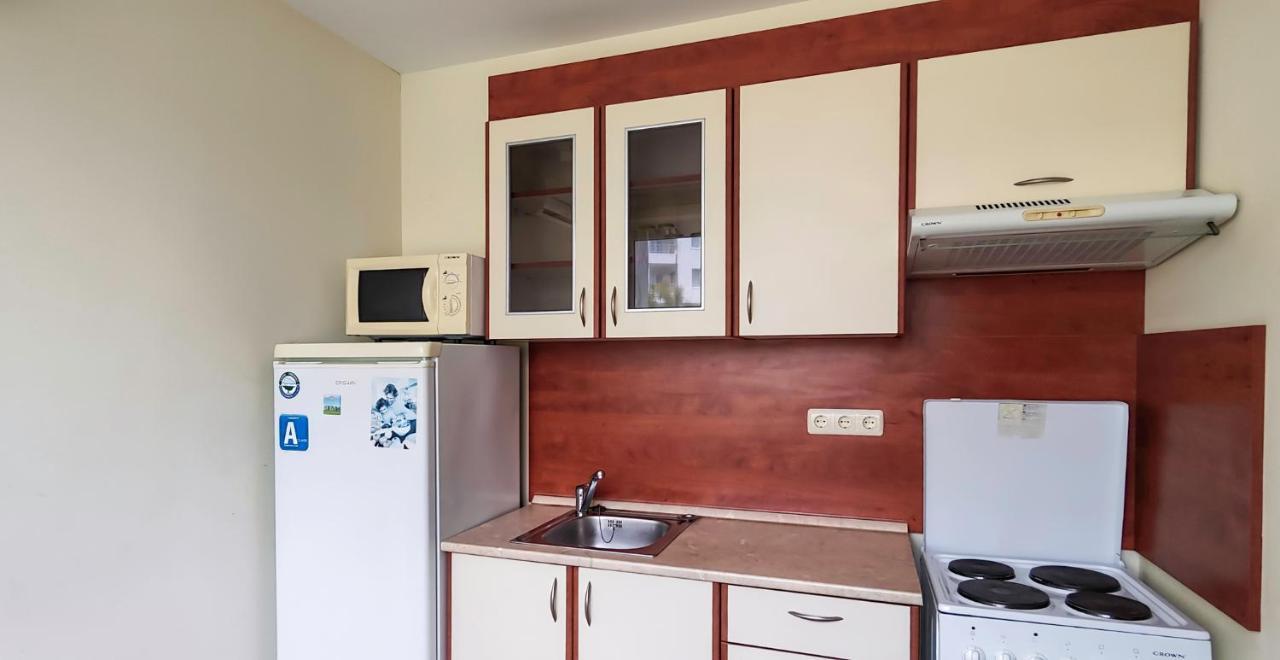 Crown And Imperial Apartments Sveti Vlas Εξωτερικό φωτογραφία