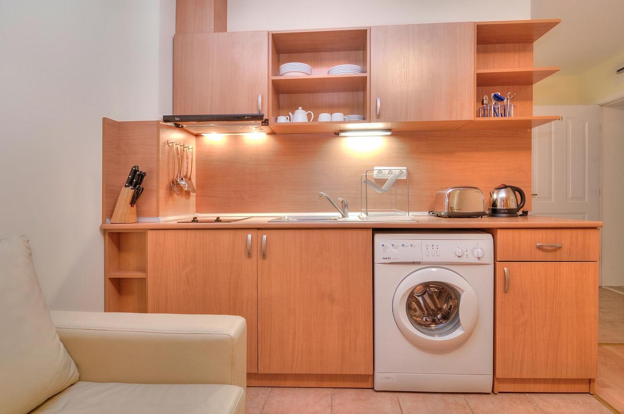 Crown And Imperial Apartments Sveti Vlas Εξωτερικό φωτογραφία